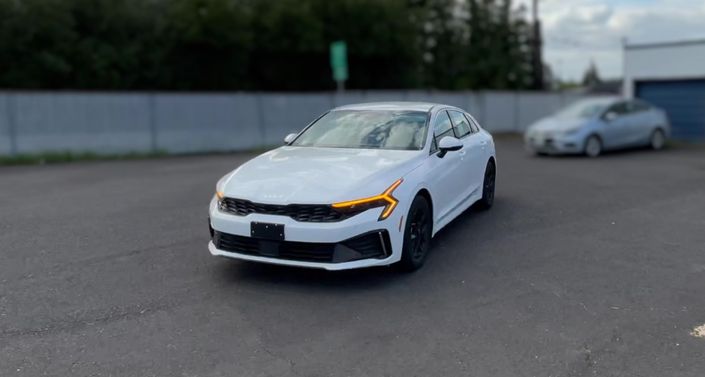 Thumbnail: 2025 Kia K5 - 1