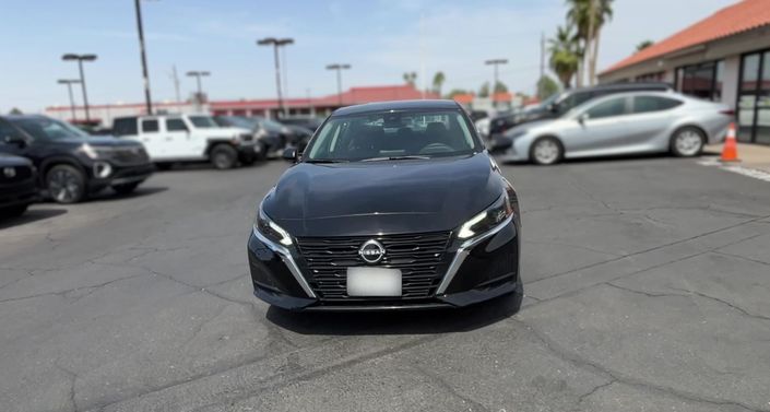 Thumbnail: 2025 Nissan Altima - 1