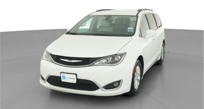 Thumbnail: 2017 Chrysler Pacifica - 1