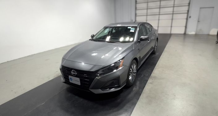 Thumbnail: 2025 Nissan Altima - 1