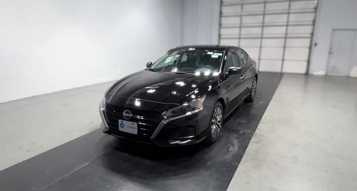 Thumbnail: 2025 Nissan Altima - 1