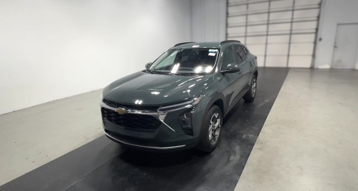 Thumbnail: 2025 Chevrolet Trax - 1