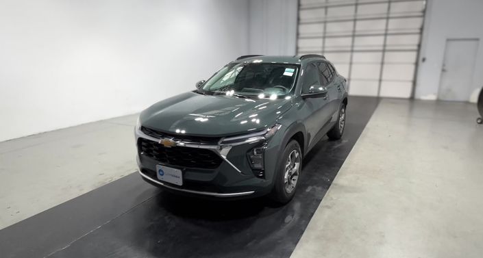 Thumbnail: 2025 Chevrolet Trax - 1