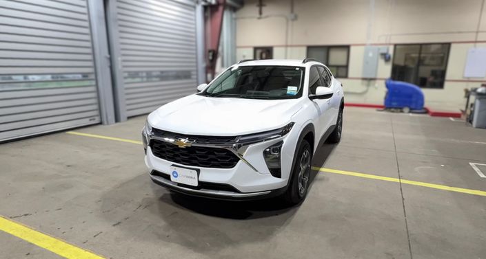 Thumbnail: 2025 Chevrolet Trax - 1