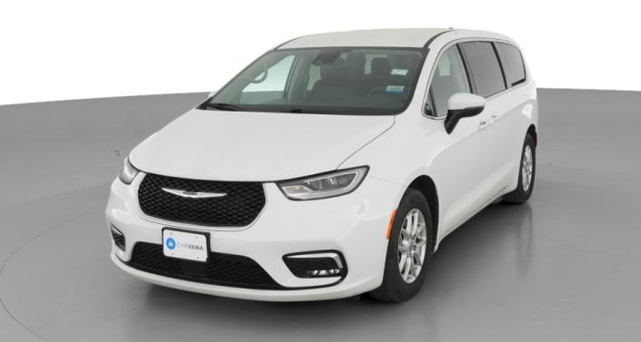 Thumbnail: 2023 Chrysler Pacifica - 1