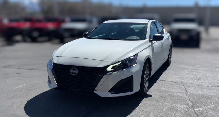 Thumbnail: 2025 Nissan Altima - 1