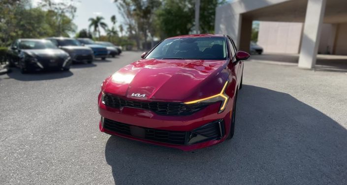 Thumbnail: 2025 Kia K5 - 1