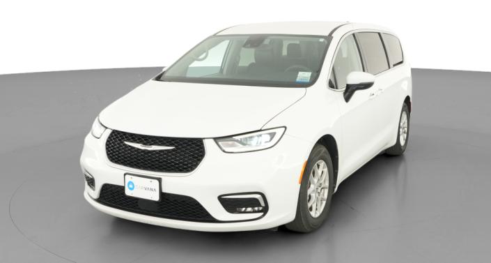 Thumbnail: 2023 Chrysler Pacifica - 1