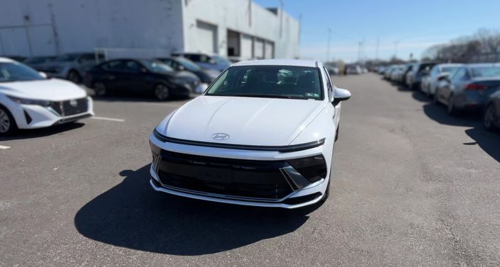 Thumbnail: 2025 Hyundai Sonata - 1