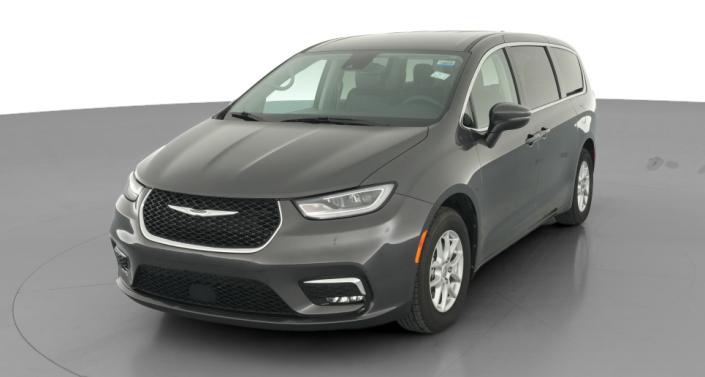 Thumbnail: 2023 Chrysler Pacifica - 1