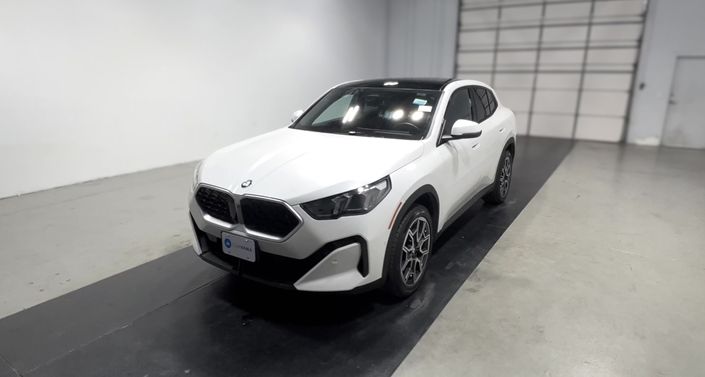 Thumbnail: 2025 BMW X2 - 1