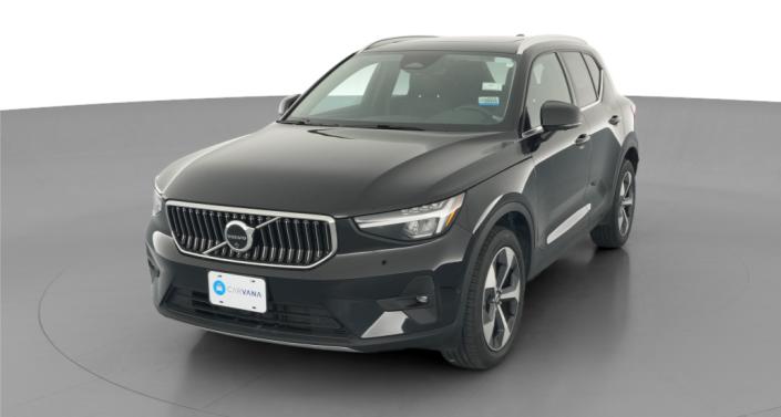 Thumbnail: 2025 Volvo XC40 - 1
