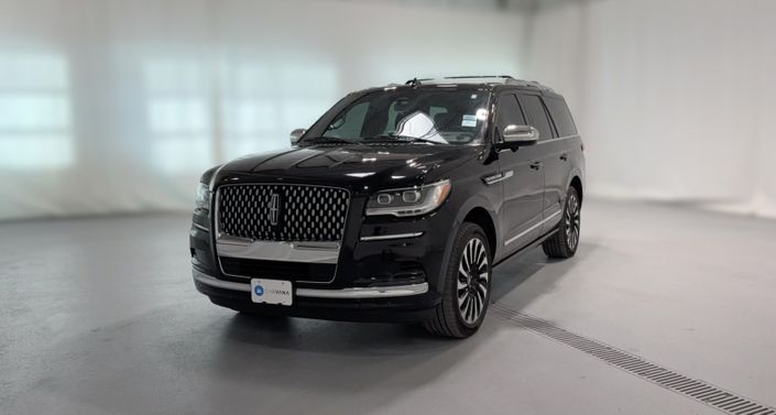 Thumbnail: 2023 Lincoln Navigator - 1