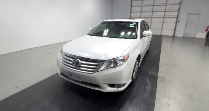 Thumbnail: 2012 Toyota Avalon - 1