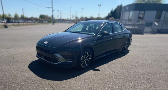 Thumbnail: 2025 Hyundai Sonata - 1