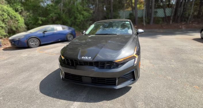 Thumbnail: 2025 Kia K5 - 1