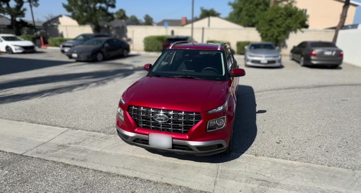 Thumbnail: 2025 Hyundai Venue - 1