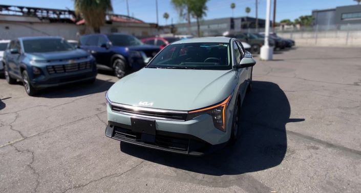 Thumbnail: 2025 Kia K4 - 1