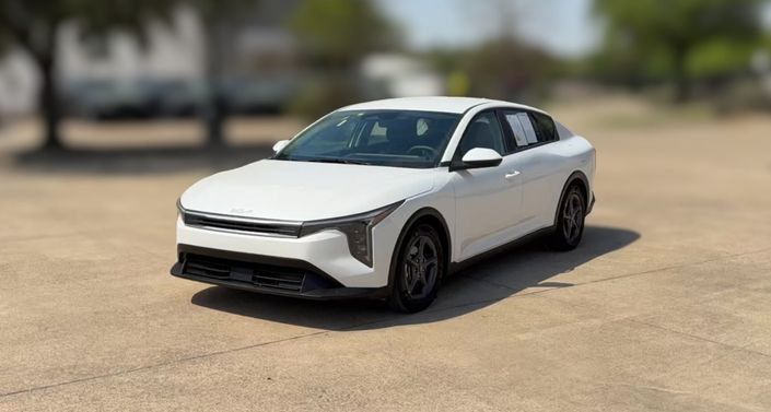 Thumbnail: 2025 Kia K4 - 1