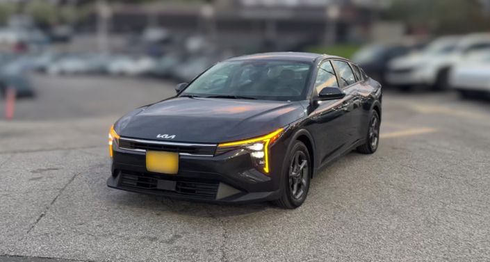 Thumbnail: 2025 Kia K4 - 1