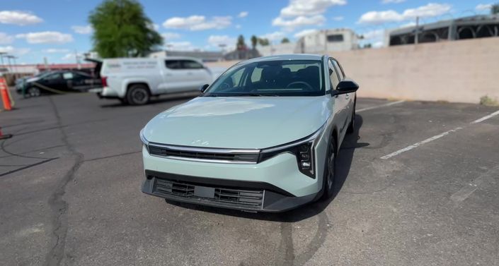 Thumbnail: 2025 Kia K4 - 1