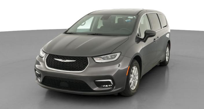 Thumbnail: 2023 Chrysler Pacifica - 1