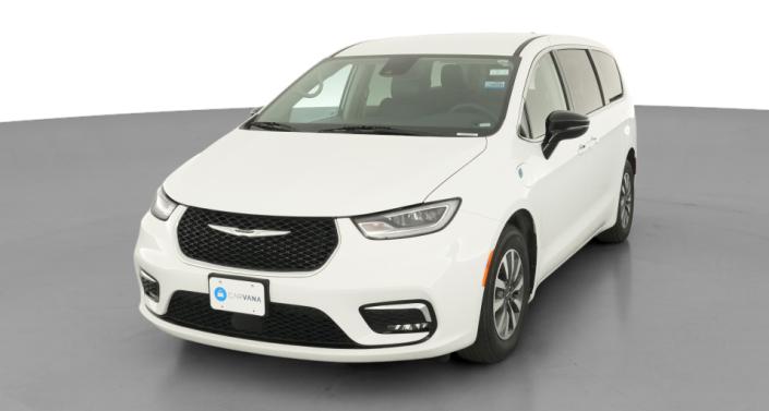 Thumbnail: 2024 Chrysler Pacifica - 1