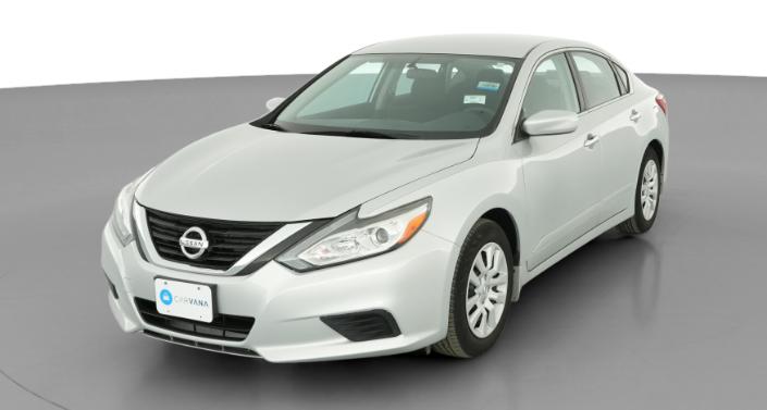 Thumbnail: 2017 Nissan Altima - 1