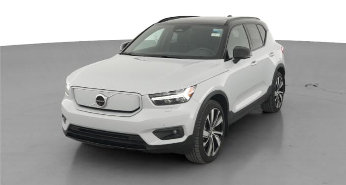 Thumbnail: 2021 Volvo XC40 - 1