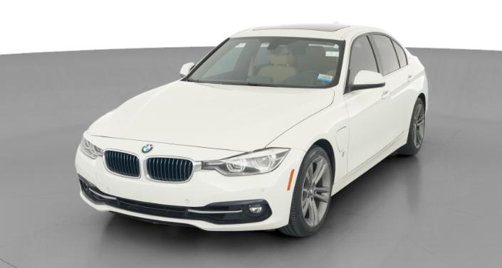 Thumbnail: 2018 BMW 3 Series - 1