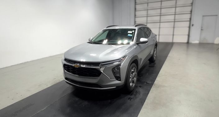 Thumbnail: 2025 Chevrolet Trax - 1