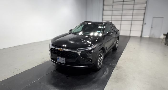 Thumbnail: 2025 Chevrolet Trax - 1