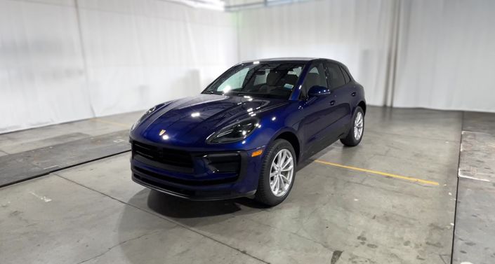 Thumbnail: 2023 Porsche Macan - 1