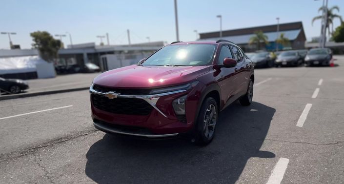 Thumbnail: 2025 Chevrolet Trax - 1