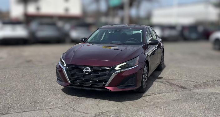 Thumbnail: 2025 Nissan Altima - 1