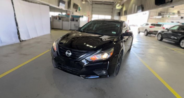 Thumbnail: 2018 Nissan Altima - 1