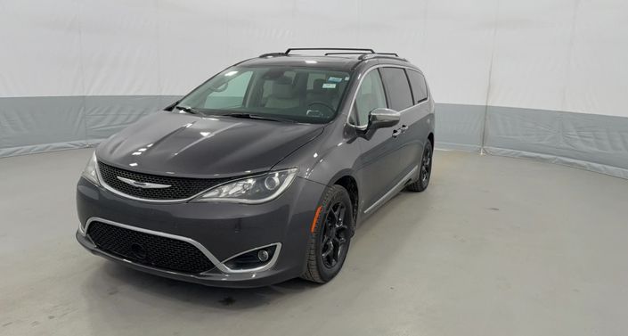 Thumbnail: 2017 Chrysler Pacifica - 1