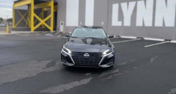 Thumbnail: 2025 Nissan Altima - 1