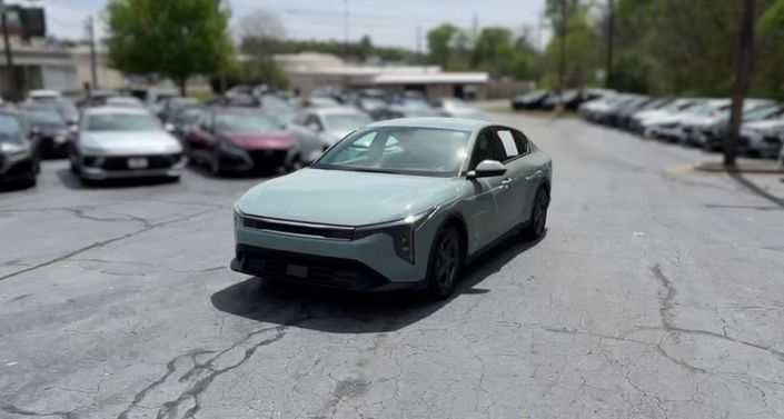 Thumbnail: 2025 Kia K4 - 1