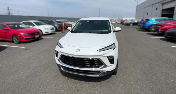 Thumbnail: 2025 Buick Encore GX - 1