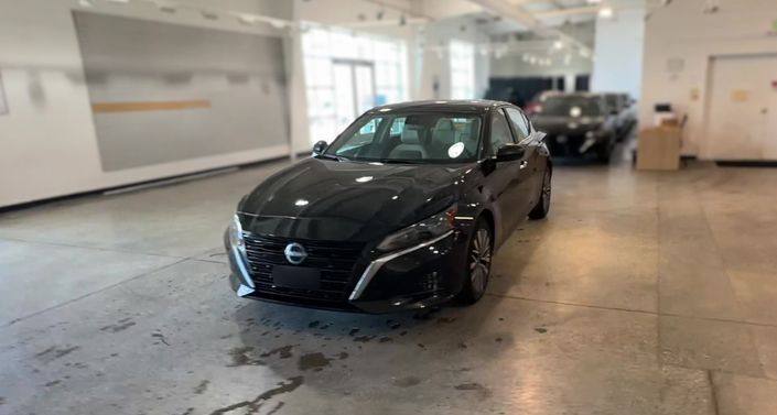 Thumbnail: 2025 Nissan Altima - 1