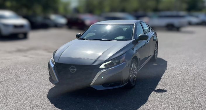 Thumbnail: 2025 Nissan Altima - 1