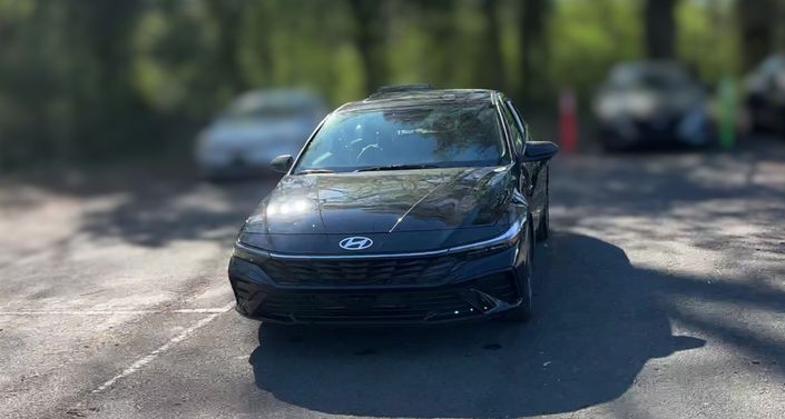 Thumbnail: 2025 Hyundai Elantra - 1