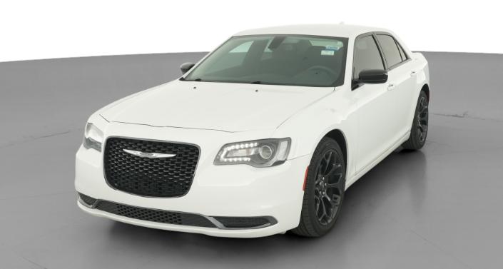 Thumbnail: 2019 Chrysler 300 - 1