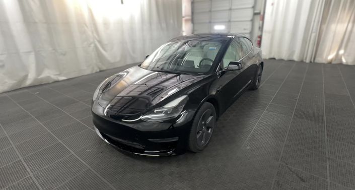 Thumbnail: 2022 Tesla Model 3 - 1