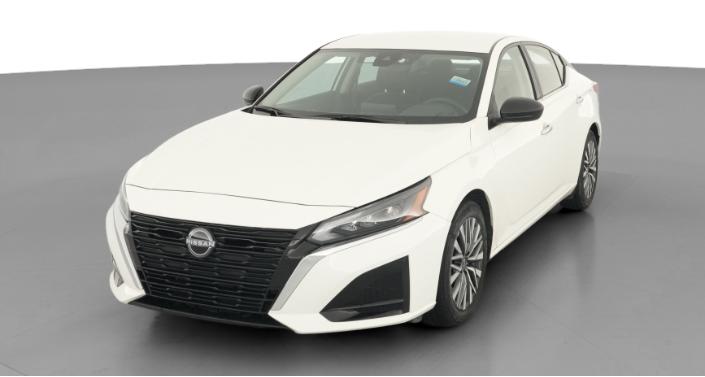 Thumbnail: 2025 Nissan Altima - 1