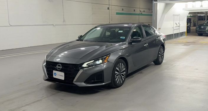 Thumbnail: 2025 Nissan Altima - 1