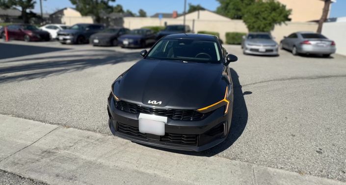 Thumbnail: 2025 Kia K5 - 1