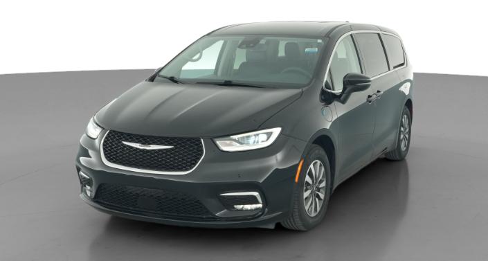 Thumbnail: 2023 Chrysler Pacifica - 1