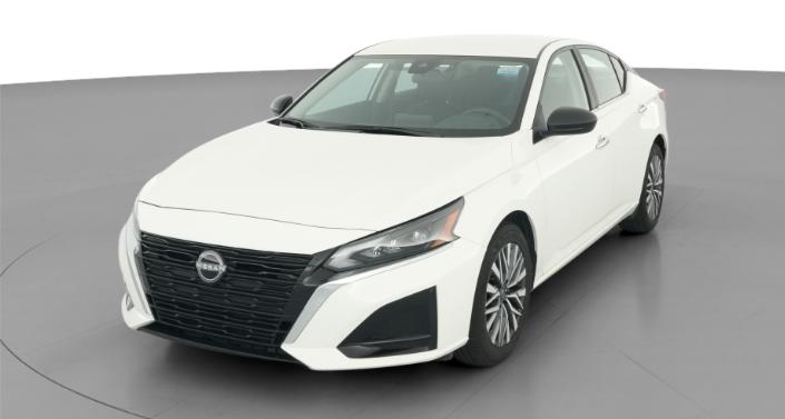 Thumbnail: 2025 Nissan Altima - 1